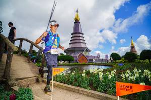 BIB: 5145
                            <button type="button" onclick="openModal(19227581)" class="btn btn-primary btn-sm float-right btn-popup" data-toggle="modal" data-target=".modal-high-quality">
                        <i class="fas fa-shopping-cart"></i> Add to Cart
                    </button>
                                            <button type="button" onclick="isThisMe(19227581, true)" class="btn btn-success btn-sm float-right btn-popup btn-isme hidden" data-toggle="tooltip" data-placement="bottom" title="นี่คือรูปของคุณใช่ไหม คลิกที่นี่เพื่อเอาเข้าอัลบั้ม">
                        <i class="fas fa-plus"></i> Add to album
                    </button>
                    <button type="button" onclick="isThisMe(19227581, false)" class="btn btn-warning btn-sm float-right btn-popup btn-isnotme hidden">
                        <i class="fas fa-ban"></i> Remove from album
                    </button>